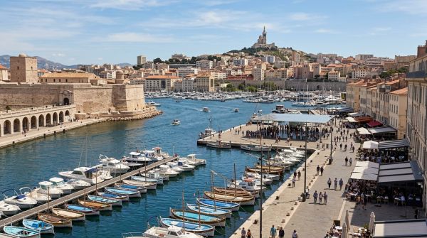Visitez le Vieux-Port de Marseille grâce à notre webcam en direct